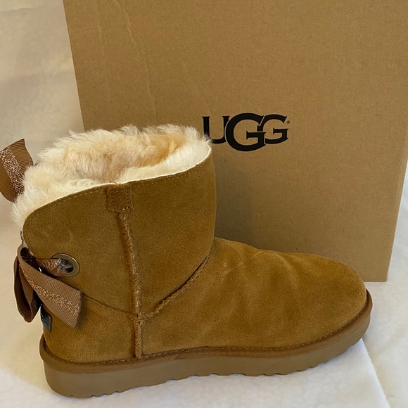 UGG Shoes - Bailey Bow Mini